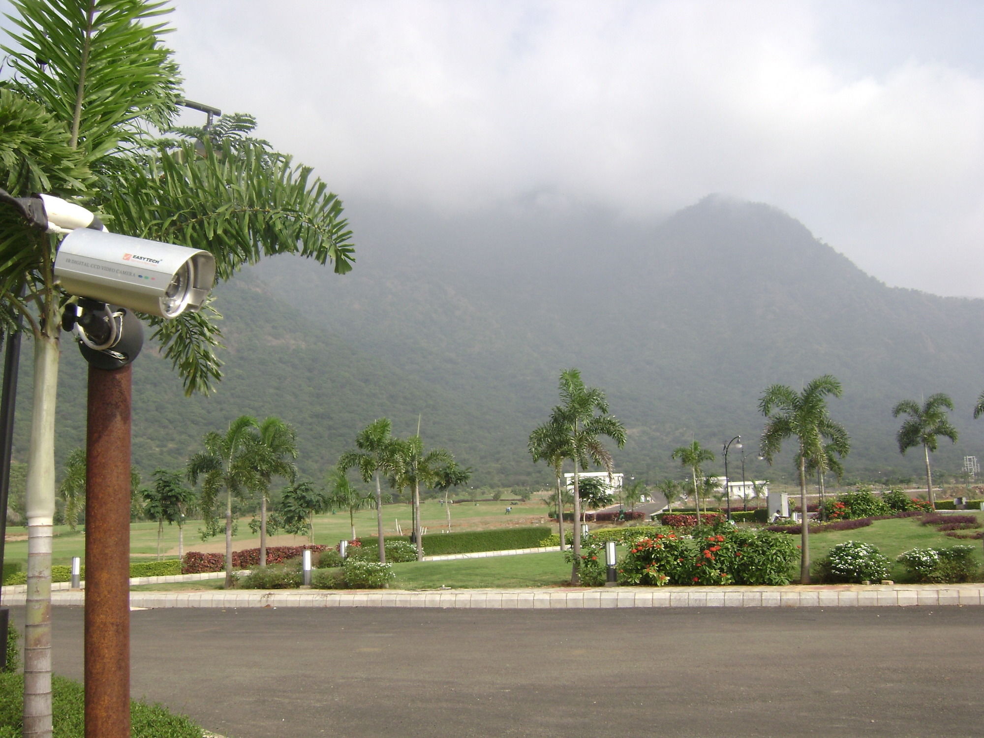 Oyo 24200 Bahri Beautiful Country Hotell Ayyampālaiyam Eksteriør bilde