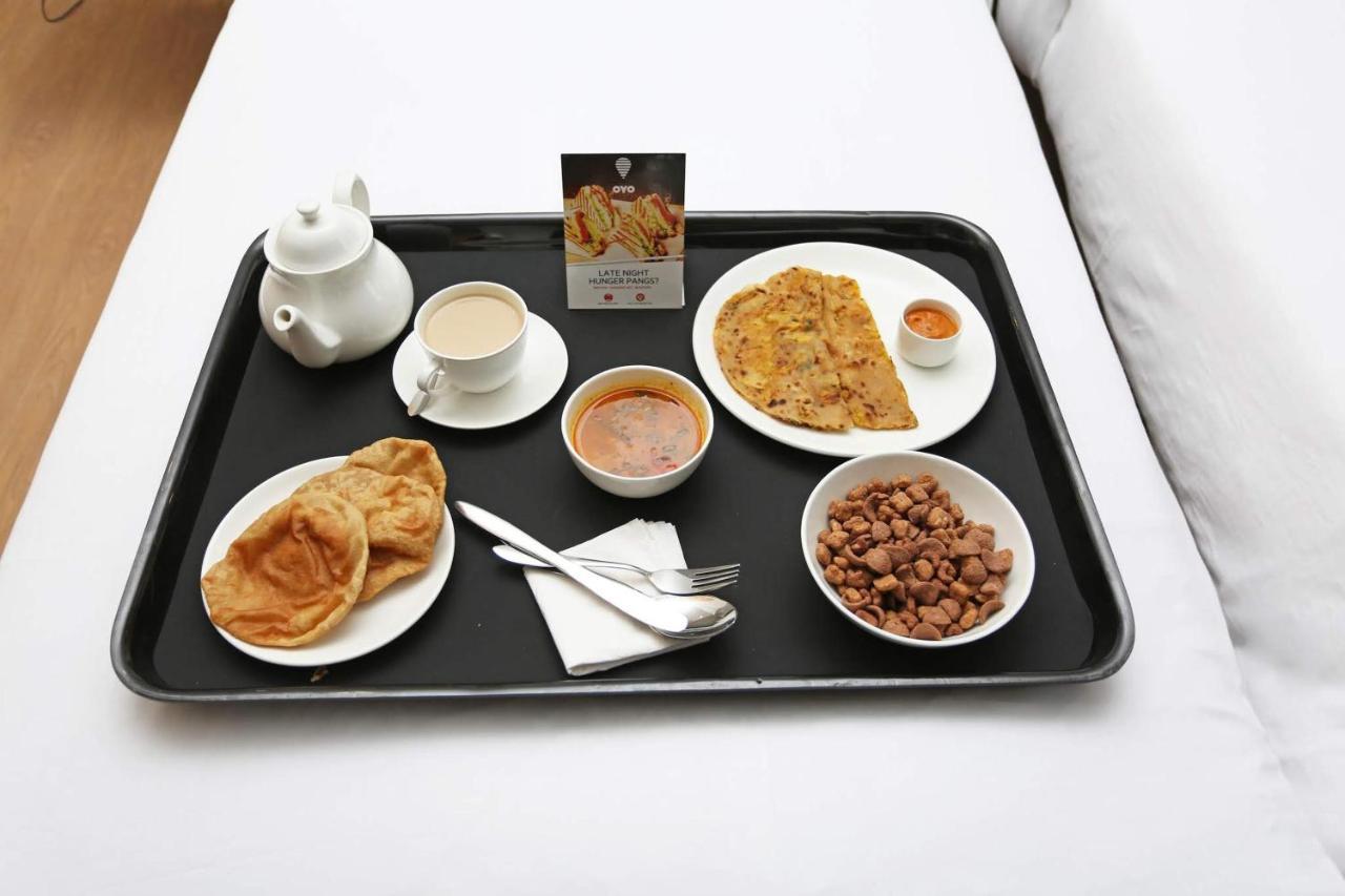 Oyo 24200 Bahri Beautiful Country Hotell Ayyampālaiyam Eksteriør bilde